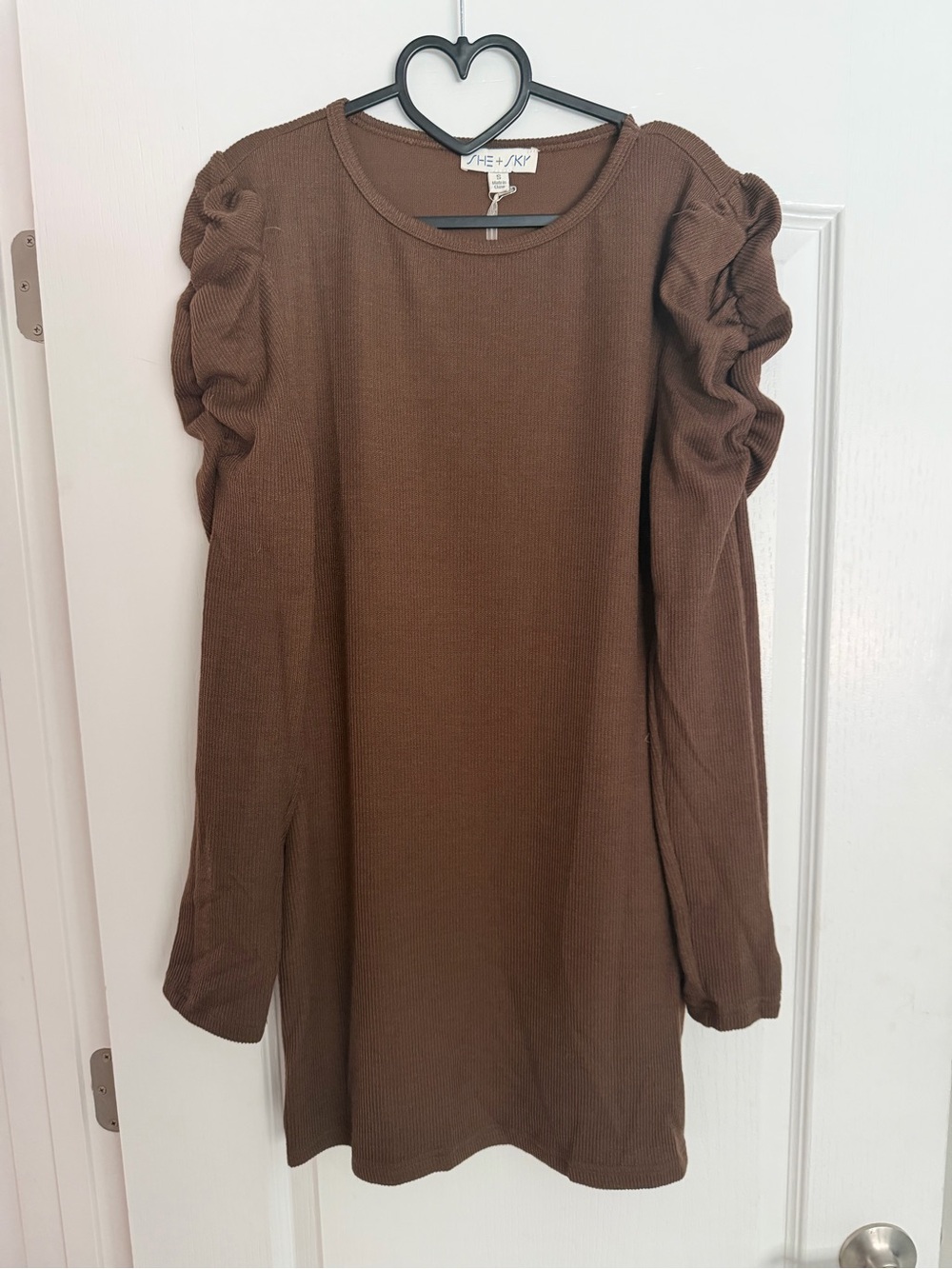 She + Sky Brown Long-Sleeve Puff Shoulder Knit Dress